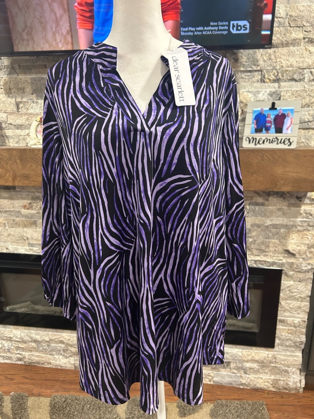 Dear Scarlett Black and Purple Zebra-Print Tunic Top new with tags size large